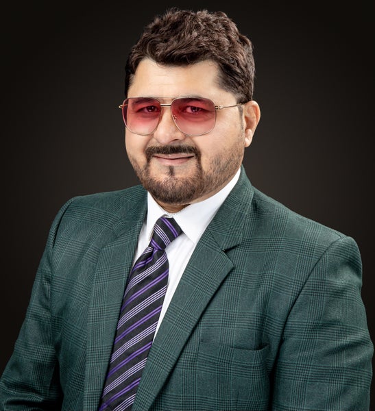 Inderjeet Singh, Associate